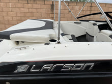 Load image into Gallery viewer, 2015 Larson LX 185 S