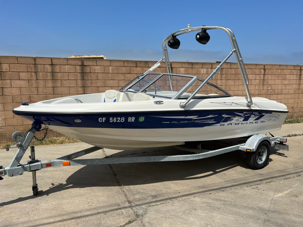 2007 Bayliner F-17 bowrider with wakeboard tower(SOLD)