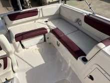 Load image into Gallery viewer, 2016 Tahoe 2150 Deck Boat