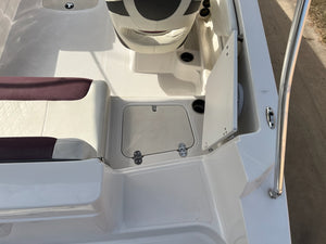 2016 Tahoe 2150 Deck Boat