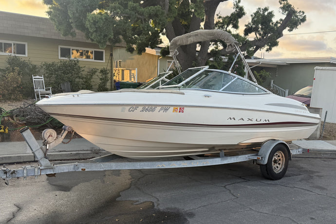 2002 Maxum 1900 SR open bow boat 4.3 V6