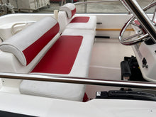 Load image into Gallery viewer, 2003 Boston Whaler 150 Sport