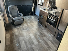 Load image into Gallery viewer, 2020 Winnebago Spyder FB23 Toyhauler