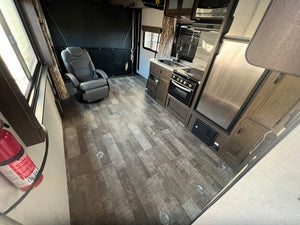 2020 Winnebago Spyder FB23 Toyhauler