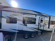 Load image into Gallery viewer, 2020 Winnebago Spyder FB23 Toyhauler