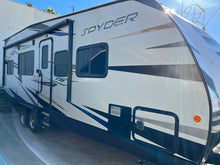 Load image into Gallery viewer, 2020 Winnebago Spyder FB23 Toyhauler