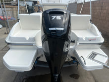Load image into Gallery viewer, 2017 Bayliner Element F-16 Center Console (SOLD)