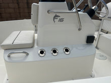 Load image into Gallery viewer, 2017 Bayliner Element F-16 Center Console (SOLD)
