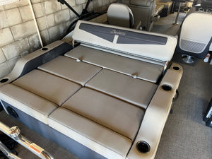 2022 Barletta Cabrio 24UC Tritoon/Pontoon with 225 Mercury ONLY 16 hours on it!