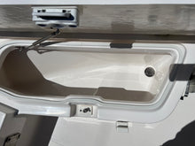 Load image into Gallery viewer, 2023 Robalo R-200 Center Console 20&#39; like new