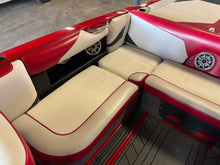 Load image into Gallery viewer, 2016 AXIS T22 WakeSurf boat