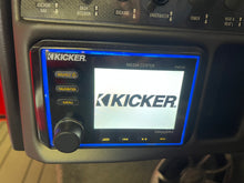 Load image into Gallery viewer, 2016 AXIS T22 WakeSurf boat