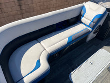 Load image into Gallery viewer, 2020 Crest Caribbean RS 250 Pontoon Tri toon 25&#39;