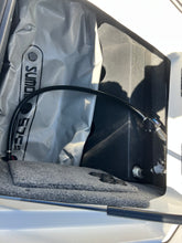 Load image into Gallery viewer, 2020 Malibu 23 MXZ Wakeboard Surf Boat