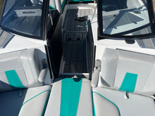 Load image into Gallery viewer, 2020 Malibu 23 MXZ Wakeboard Surf Boat
