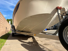 Load image into Gallery viewer, 2016 Carolina Skiff 23 Ultra Elite 23’ Center Console