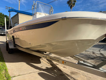 Load image into Gallery viewer, 2016 Carolina Skiff 23 Ultra Elite 23’ Center Console