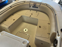 Load image into Gallery viewer, 2016 Carolina Skiff 23 Ultra Elite 23’ Center Console