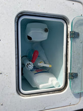 Load image into Gallery viewer, 2022 Parker 2320 SL sport cabin fishing boat