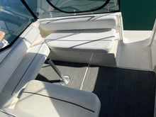 Load image into Gallery viewer, 2004 Maxum 2900 Express Cruiser (BIG PRICE DROP!)