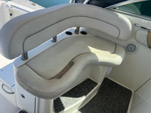 Load image into Gallery viewer, 2006 Wellcraft 290 Coastal walk around cuddy fish boat