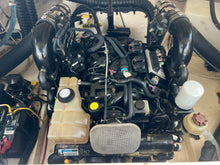 Load image into Gallery viewer, 2007 Chaparral 256 SSi open bow boat wakeboard tower