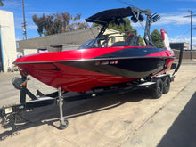 Load image into Gallery viewer, 2016 AXIS T22 WakeSurf boat