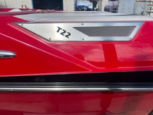 Load image into Gallery viewer, 2016 AXIS T22 WakeSurf boat
