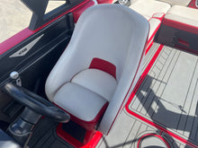 Load image into Gallery viewer, 2016 AXIS T22 WakeSurf boat