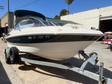 Load image into Gallery viewer, 2002 Maxum 1800 SR open bow boat for sale