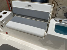 Load image into Gallery viewer, 2018 Cobia 201 Center Console