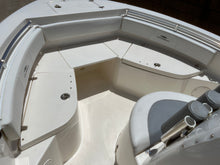 Load image into Gallery viewer, 2018 Cobia 201 Center Console