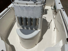 Load image into Gallery viewer, 2018 Cobia 201 Center Console