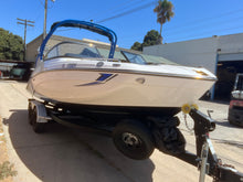 Load image into Gallery viewer, 2019 Yamaha 212X wake board surf boat