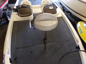 2002 Ranger Comanche 520 VX bass boat