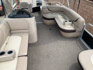 2015 Sun Tracker Party Barge 22 DLX (SOLD)